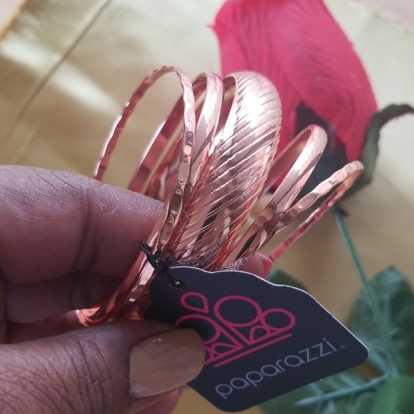 Brass Color Bangle - Picture 2 of 8